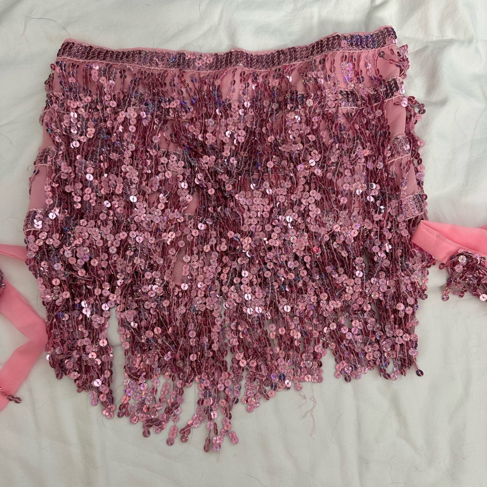 Sequin Embellished Pink skirt